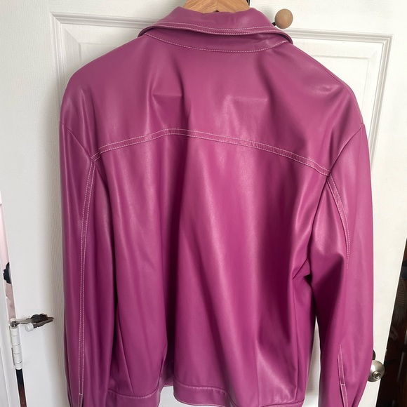 STAUD RYAN JACKET FUCHSIA VEGAN LEATHER - Picture 8 of 9